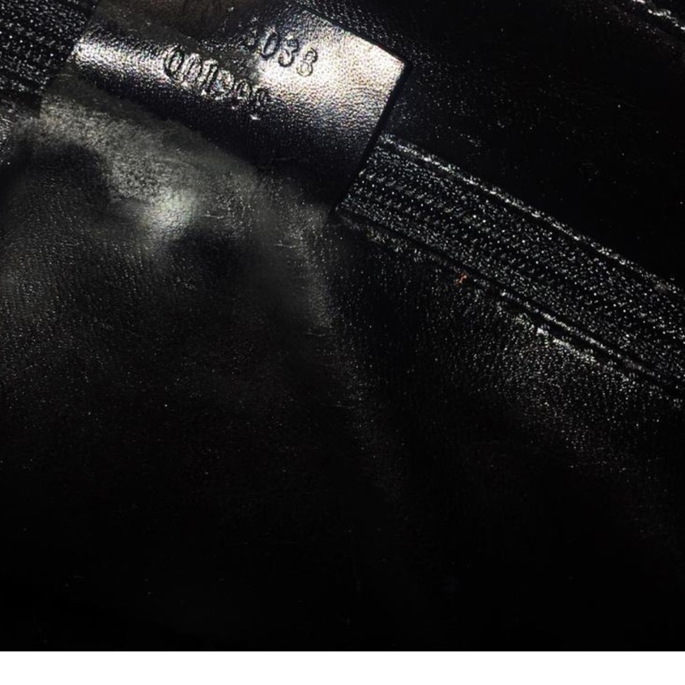 ♦️SOLD♦️Gucci enameled leather firmed shoulder bag - Picture 6 of 8