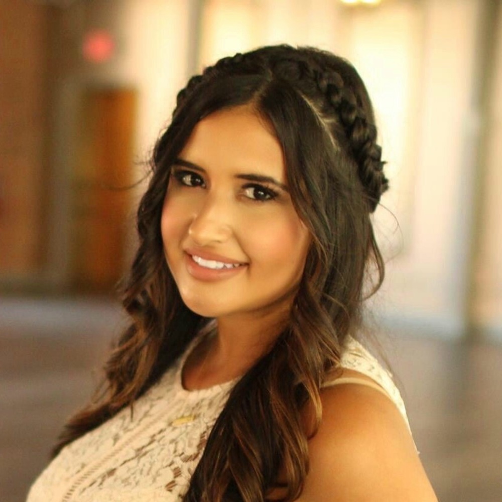 Meet your Posher, Christina