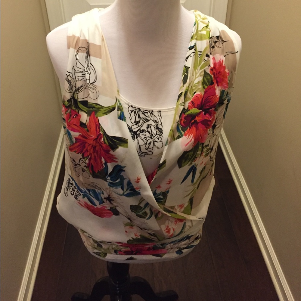 White House black market tank!