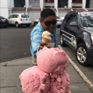 Meet your Posher, Angela