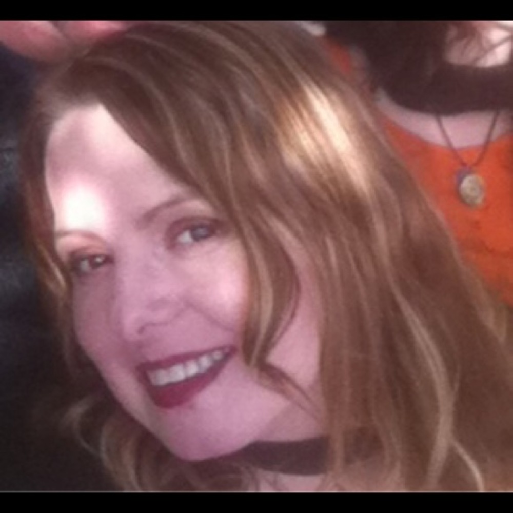 Meet your Posher, Carolyn