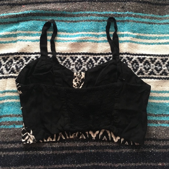 Black and White Boho Aztec Tribal Crop Top - Picture 2 of 3