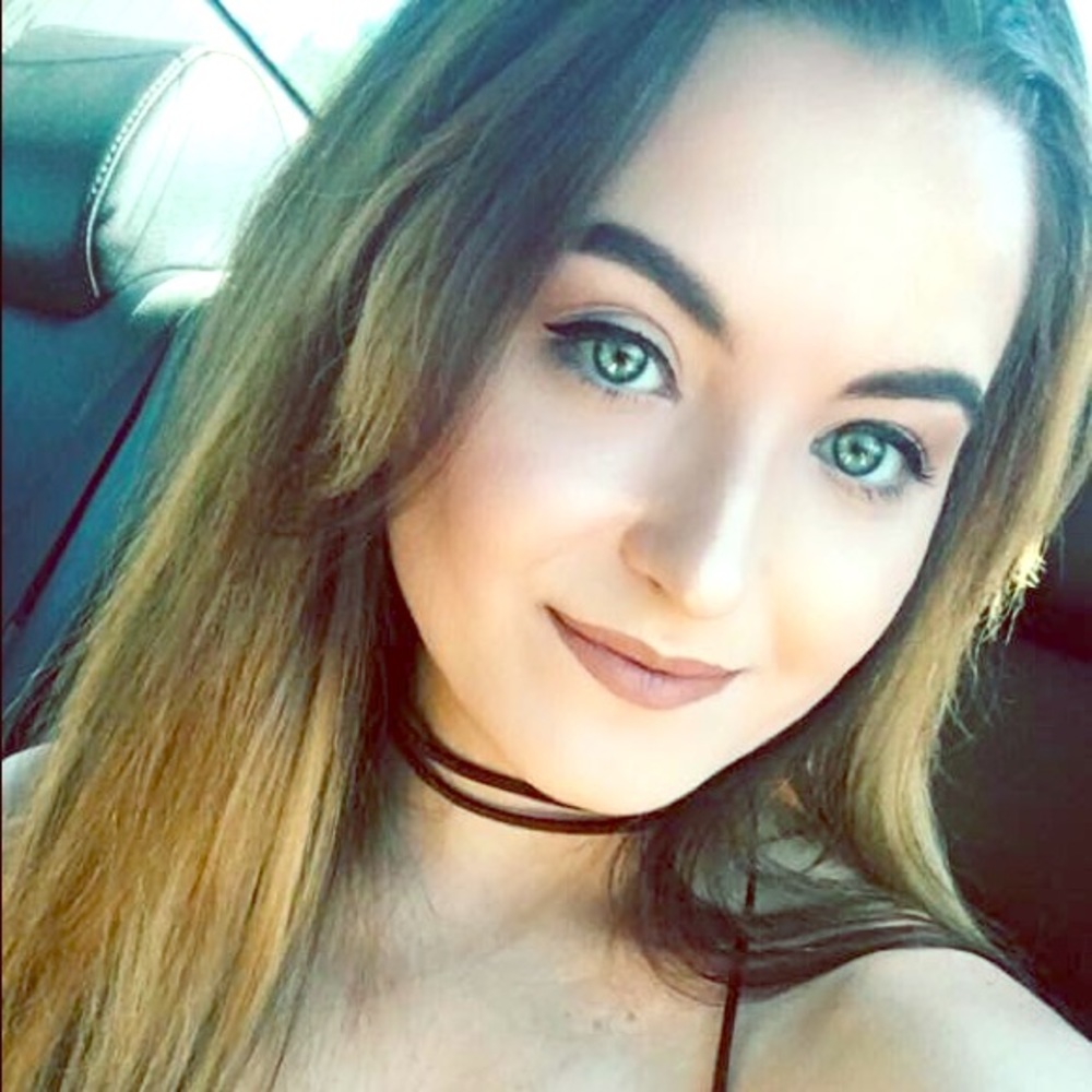 Meet your Posher, Samantha