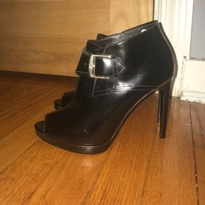 BURBERRY STILETTOS, SIZE 37.5