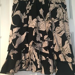 Black and white ruffles skirts/tunic