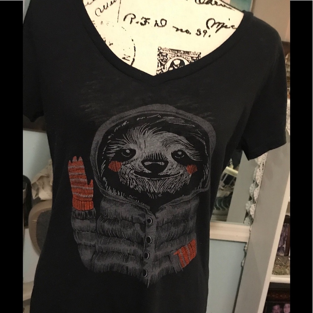 💥FINAL PRICE💧HOLLISTER tee shirt with cute print