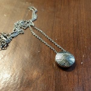 House of Harlow necklace