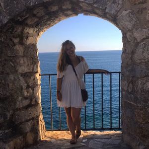 Meet your Posher, Katie