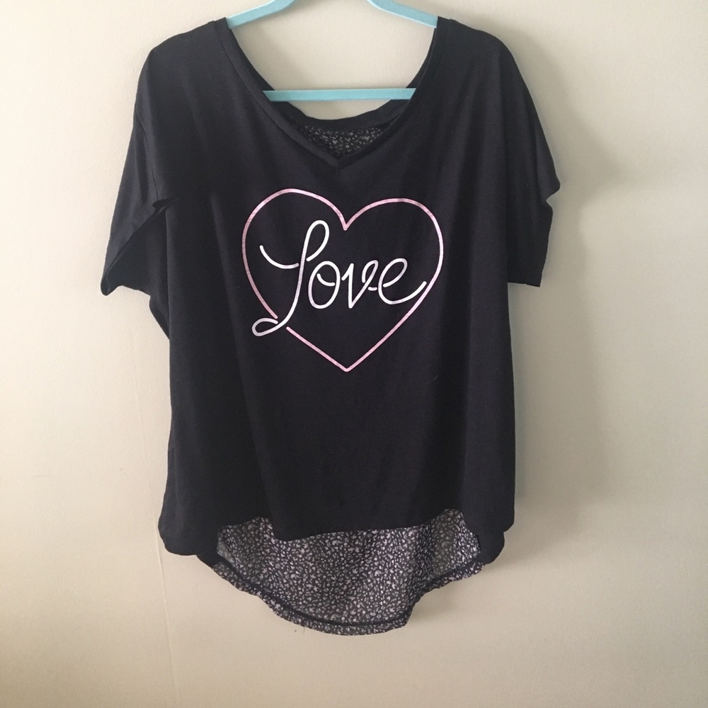 Torrid size 2 love shirt