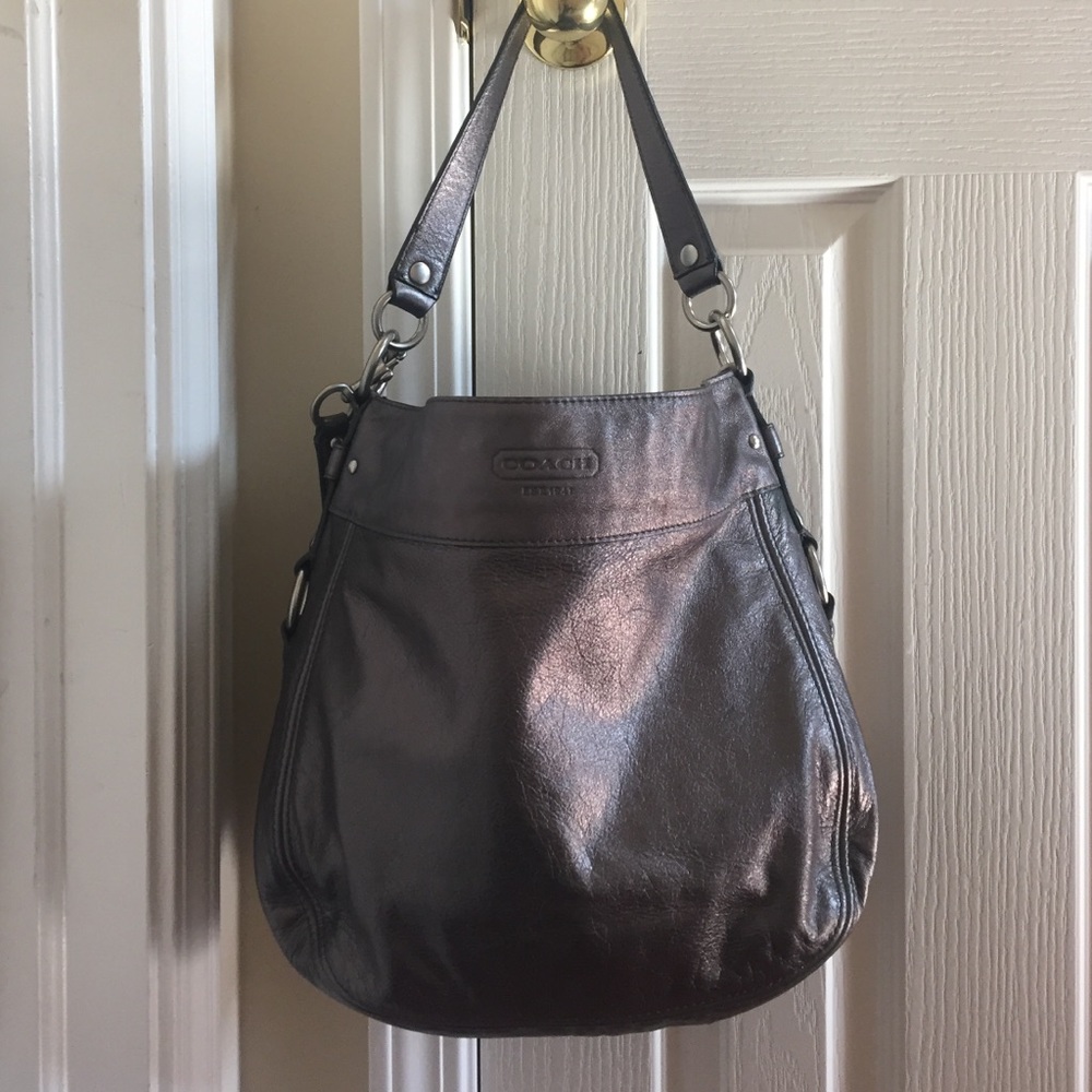 COACH Large Zoe Leather w/Cross Body Strap