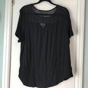 Old Navy, pretty detail tee. XXL