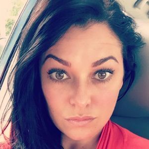 Meet your Posher, Brenna