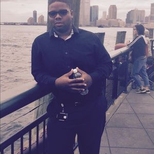 Meet your Posher, Deandre