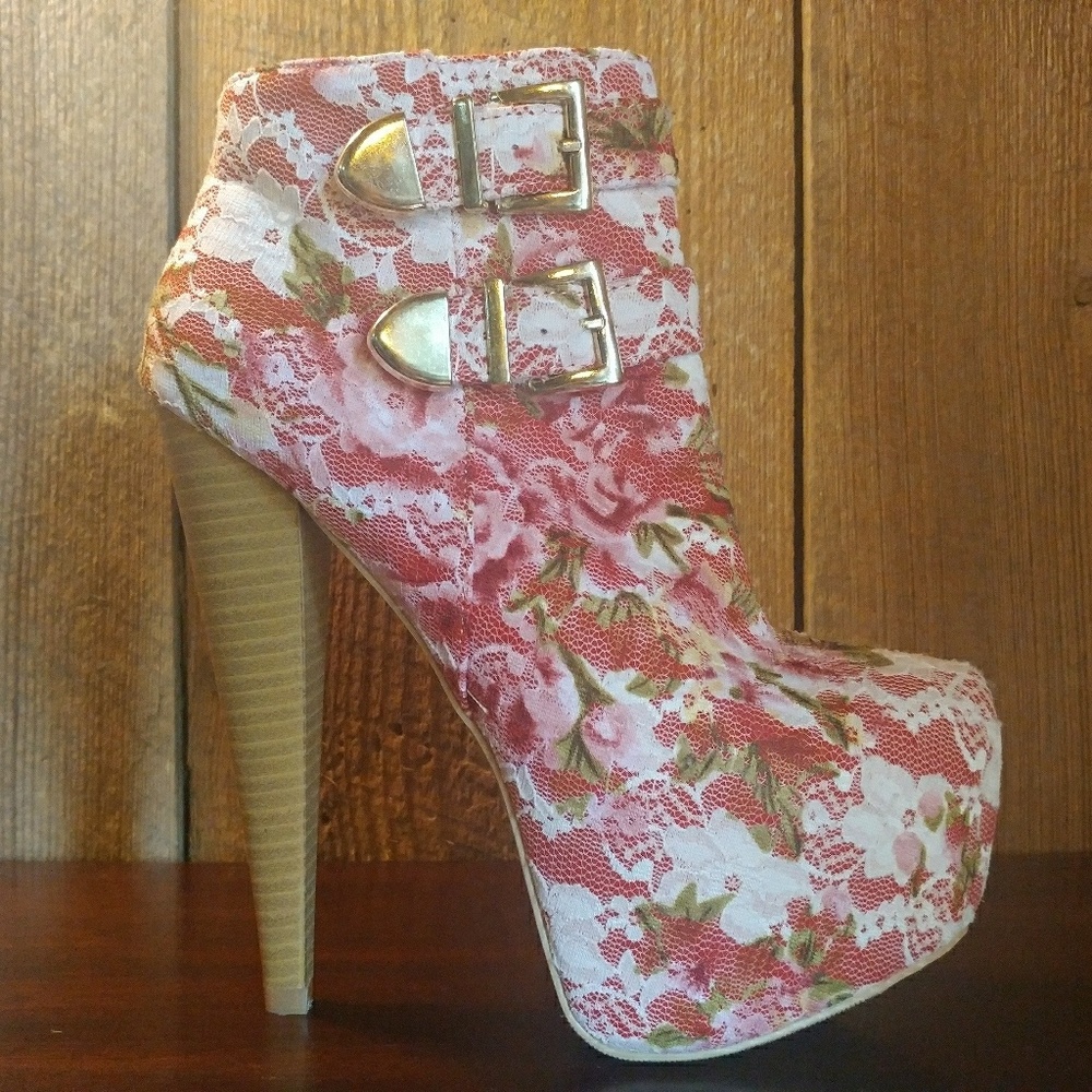 Rose lace ankle booties