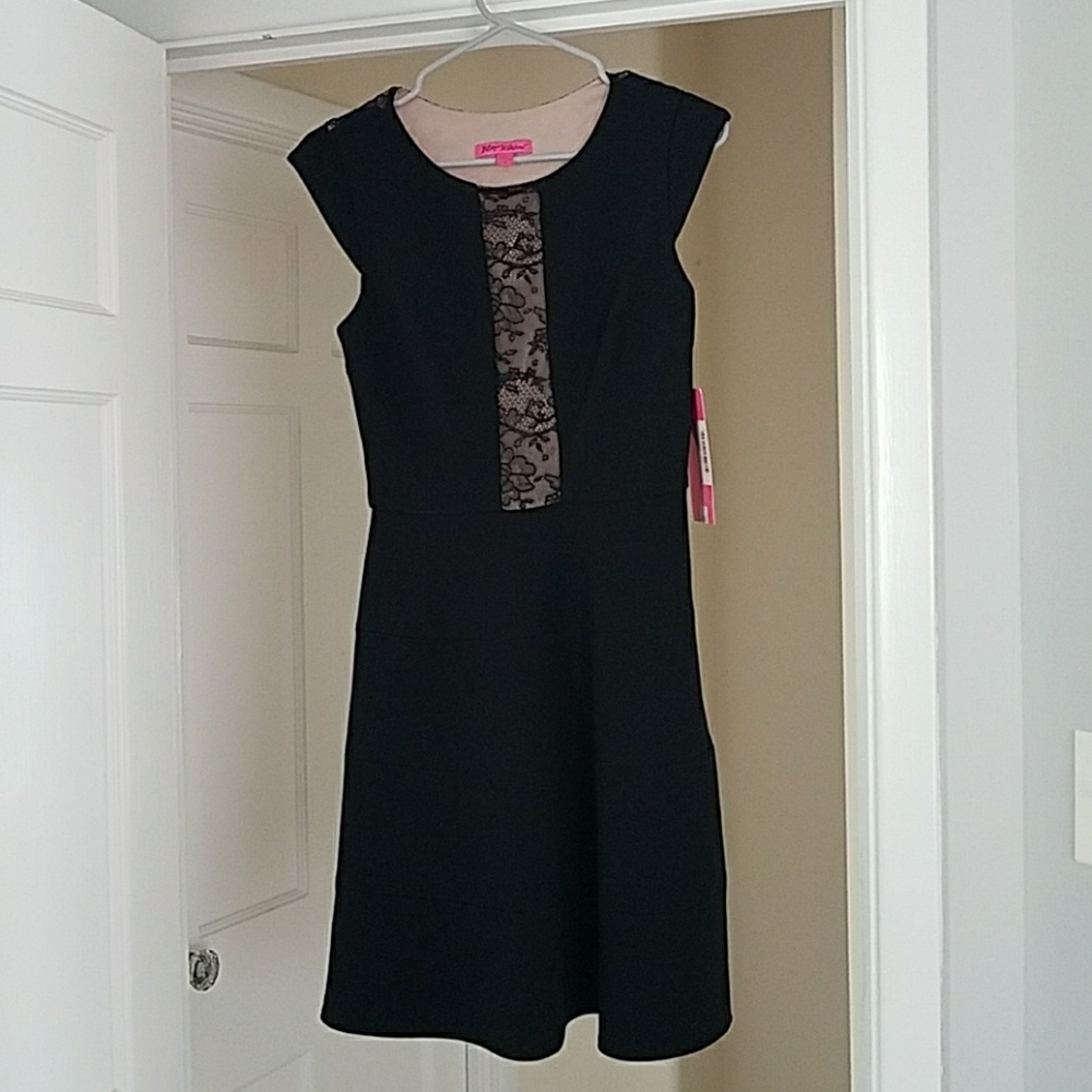 Betsey Johnson cocktail skater style dress