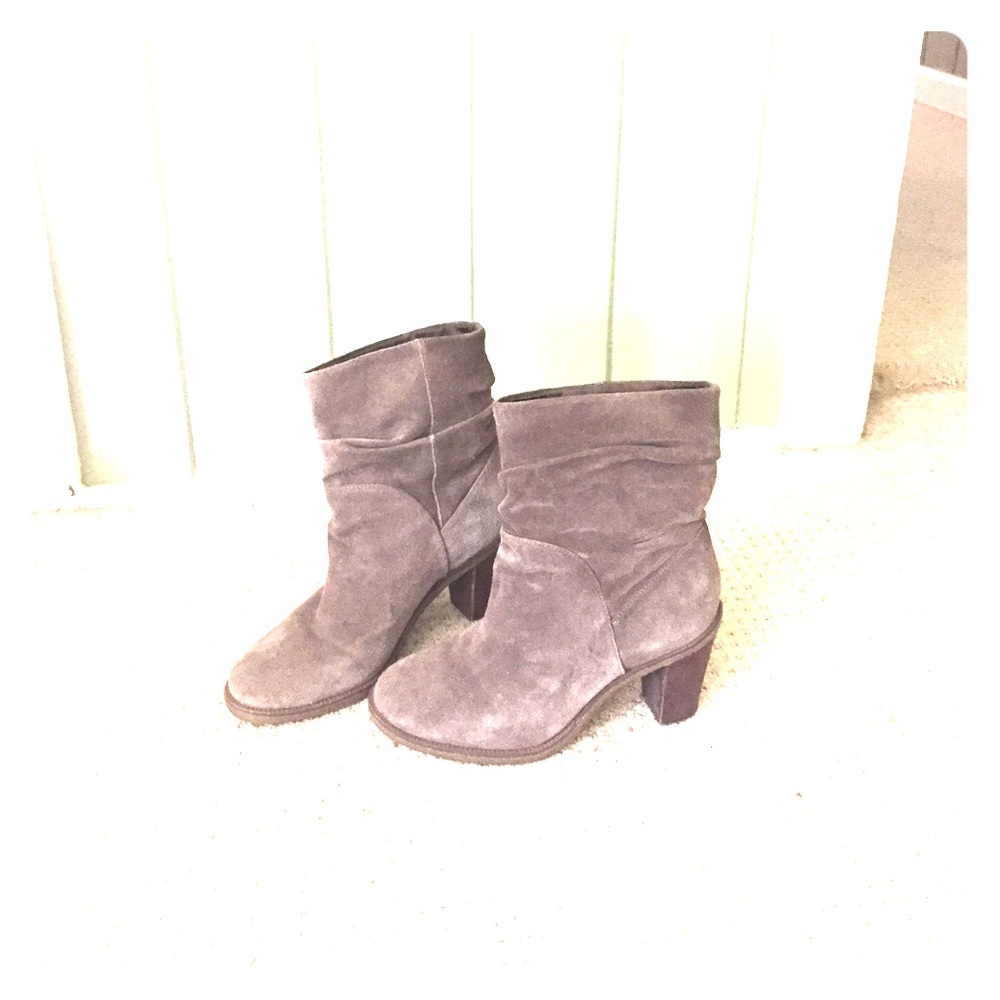 Vince Camuto Parka booties