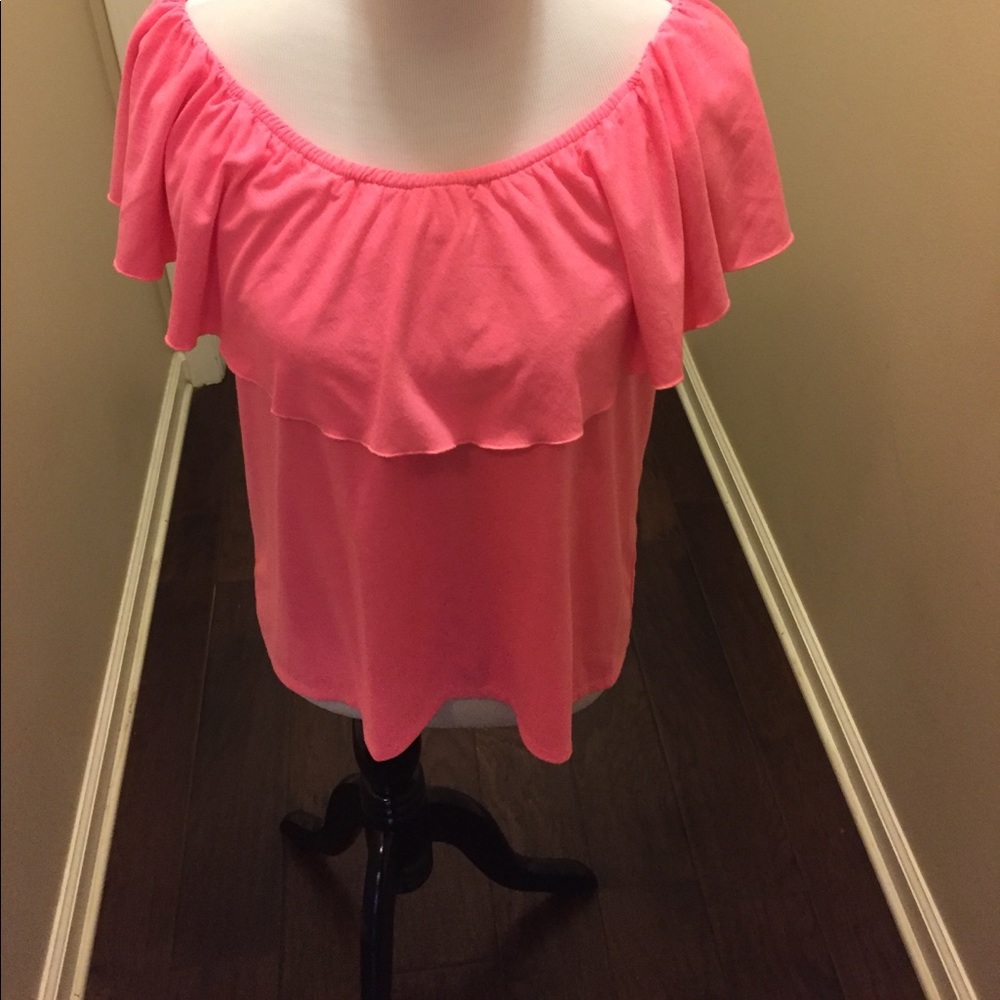 Julie Brown pink off the shoulder!!