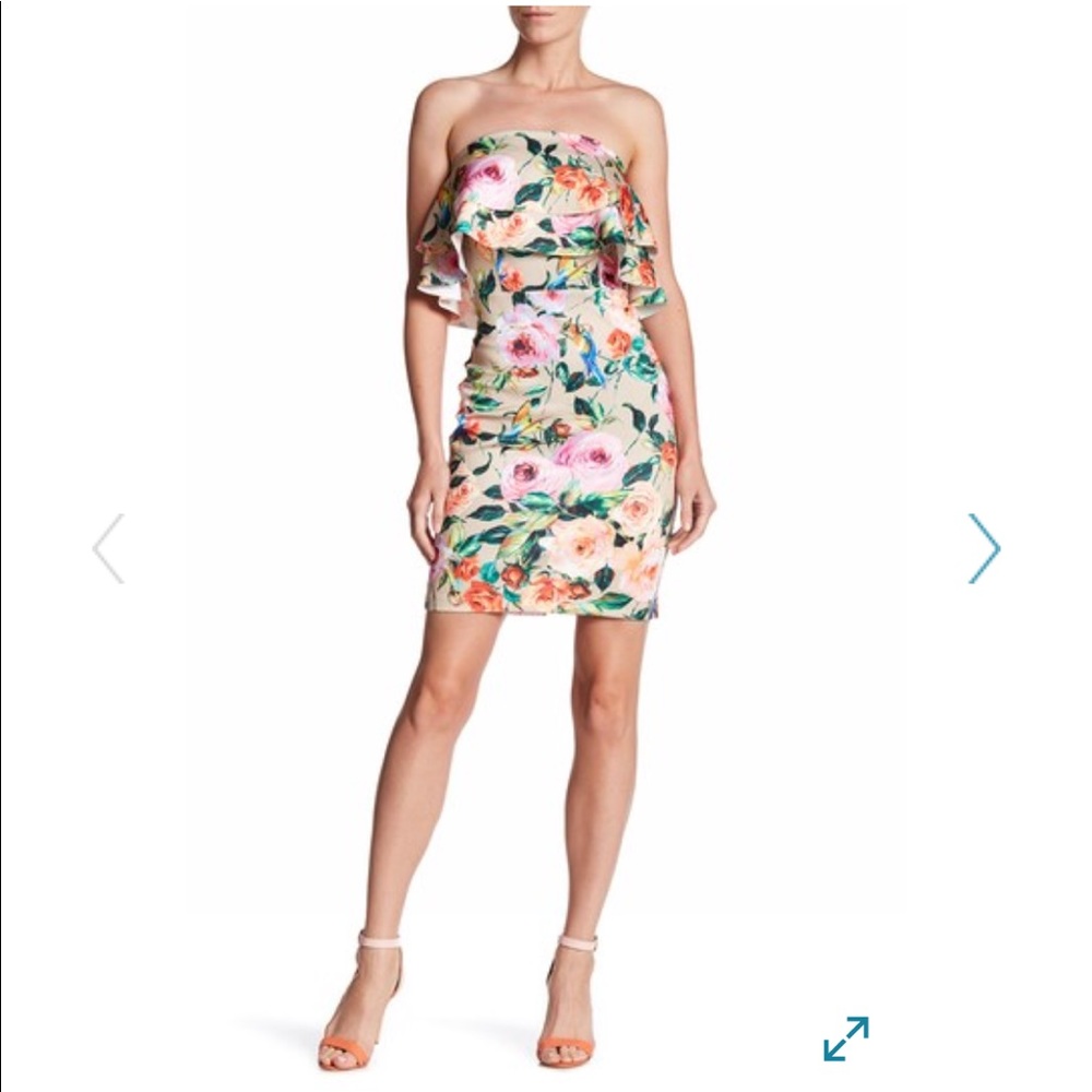 Alexia Admor strapless dress