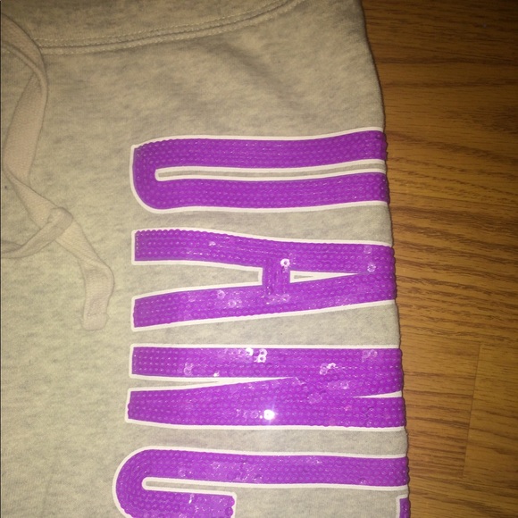 Sweatpants - Picture 2 of 2