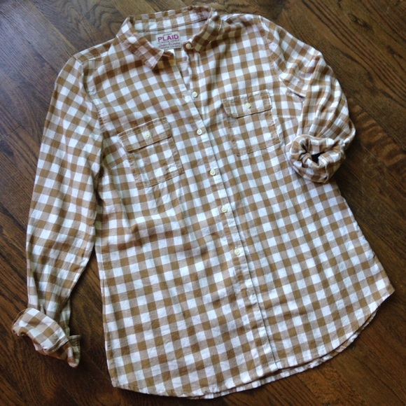 Old Navy Button Down Shirt - Picture 1 of 3