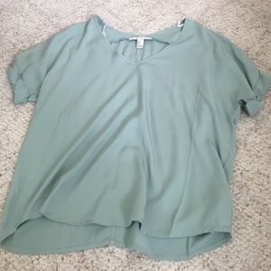 Light blue oversized short sleeved top