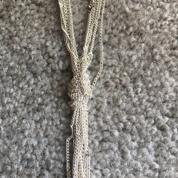 Knotted long statement necklace - Picture 3 of 3