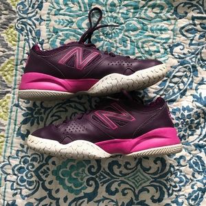 Women's 7 New Balance Tennis Shoes