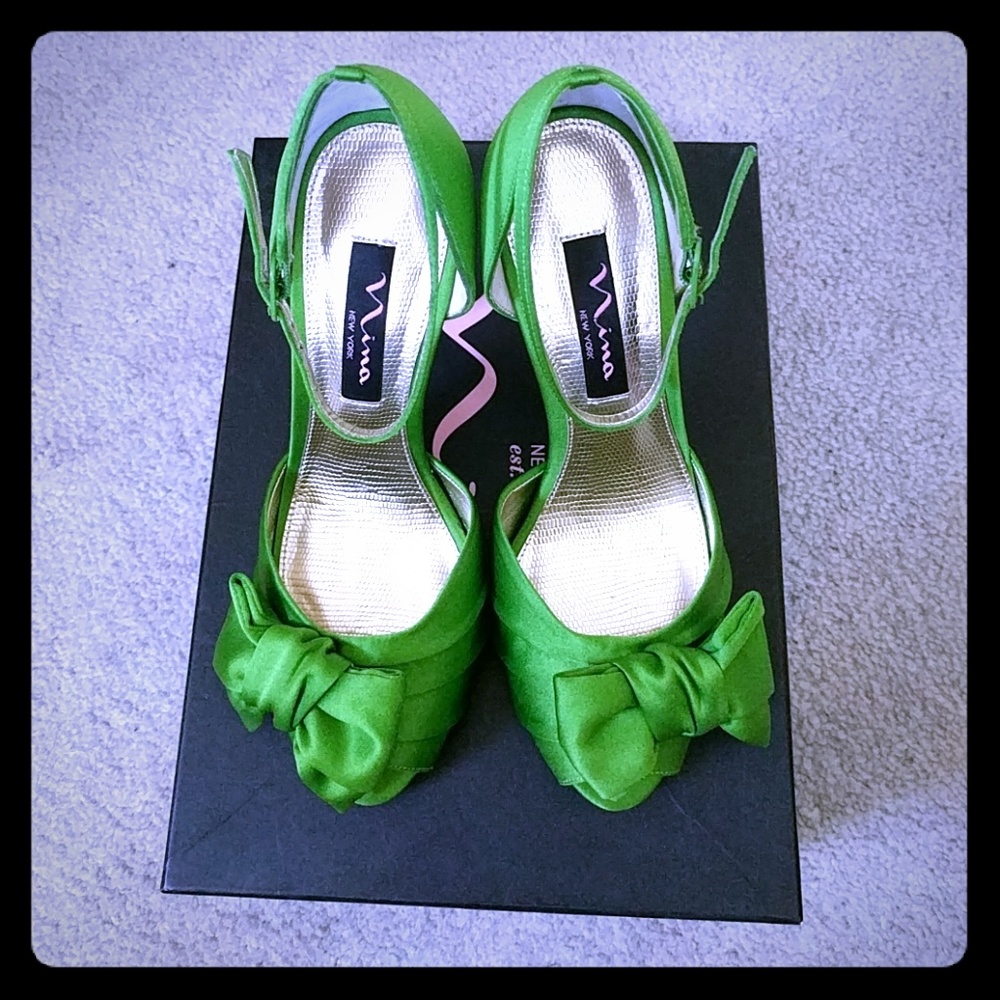Nina Apple Green Peep-toe heels