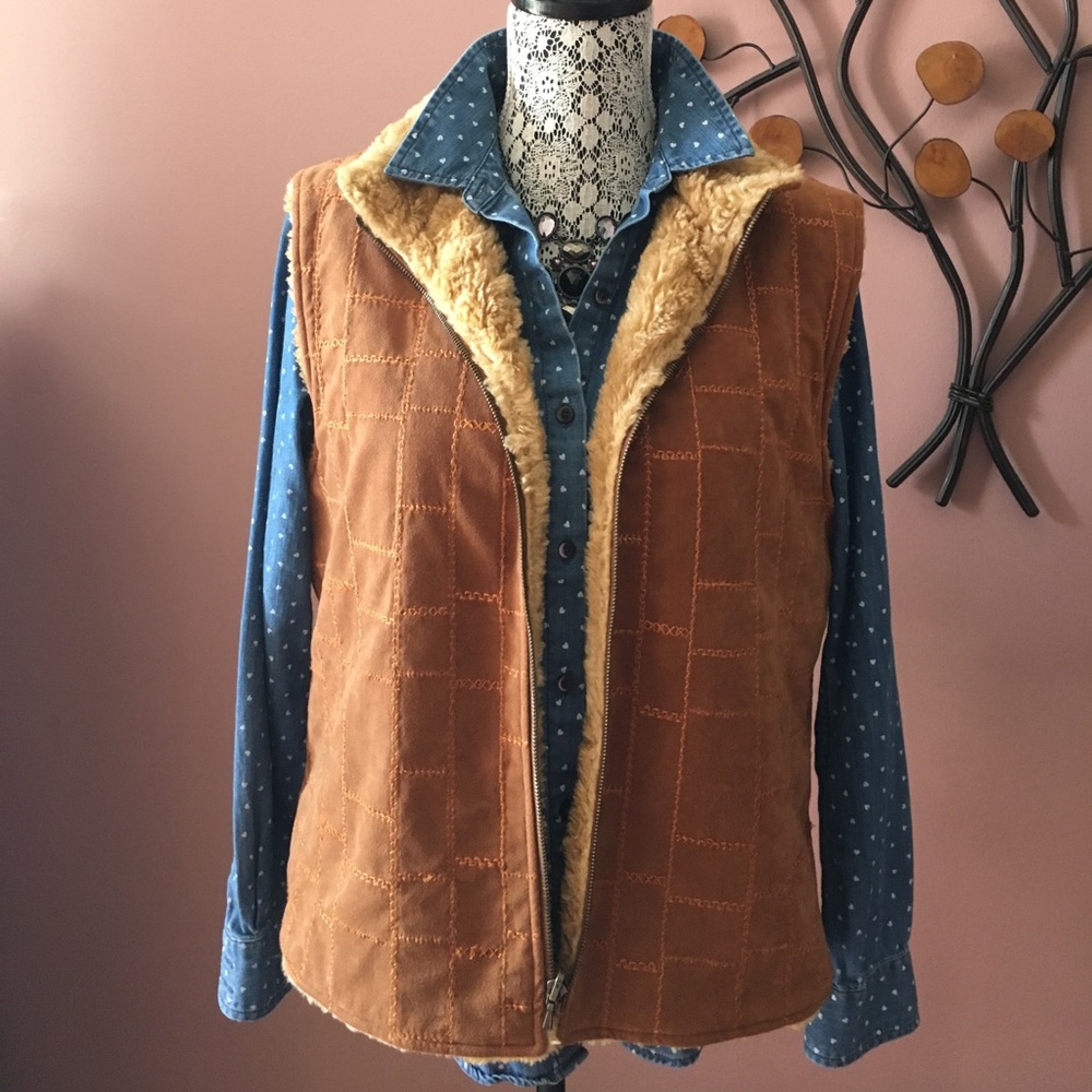 Sno Skins Suede Faux Fur Vest Size Large