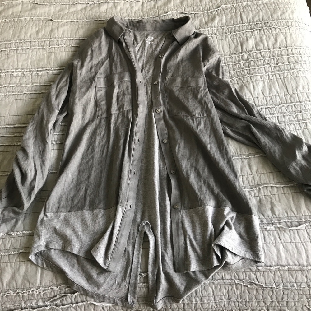Loft button down high low top