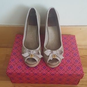 Tory Burch 7.5 Wedge Spadrilles