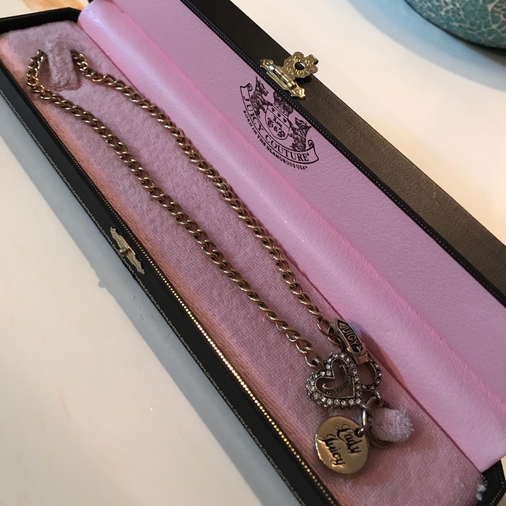 JUICY COUTURE NECKLACE