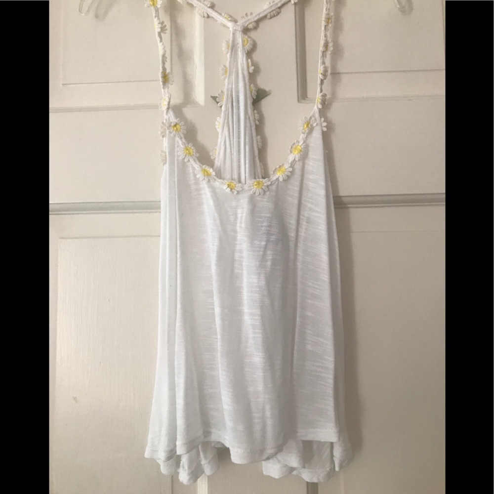 LF flower embroidery crop top in white