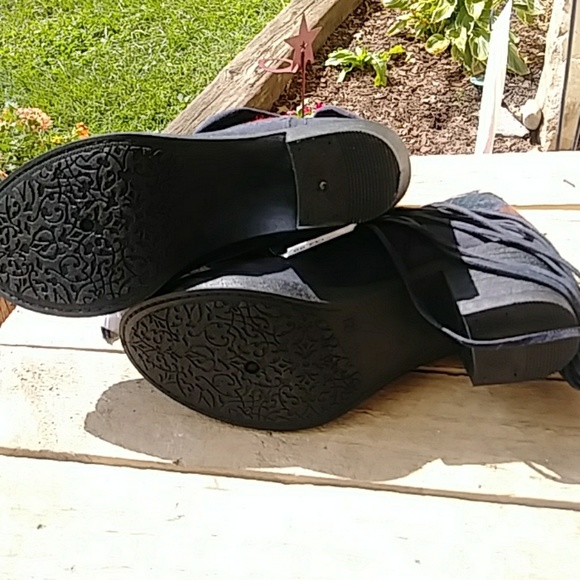 RUE 21 SANTA FE ANKLE BOOTS SIZE 7/8 (MEDIUM) - Picture 3 of 4