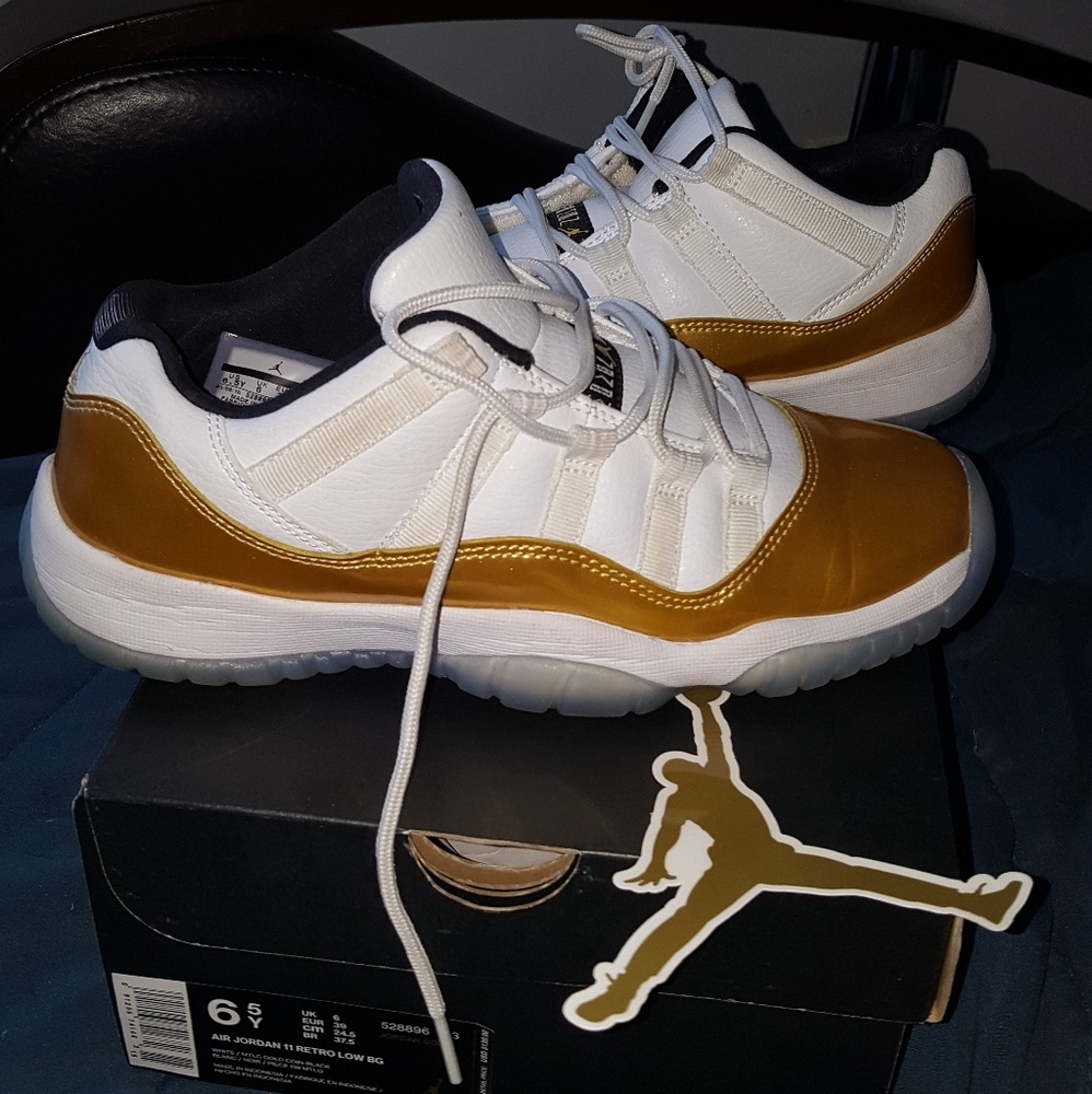 Jordan retro 11