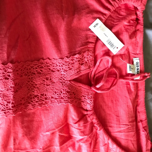 Old Navy top - Picture 4 of 4