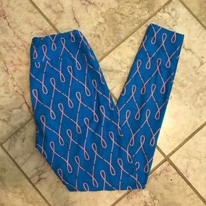 EUC LuLaRoe Leggings - Breast Cancer Awareness- OS