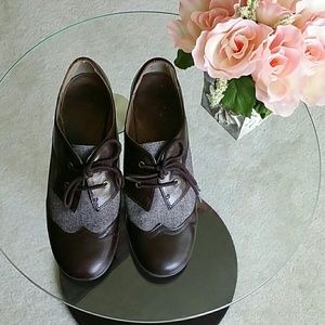 Aerosols booties size 8 M