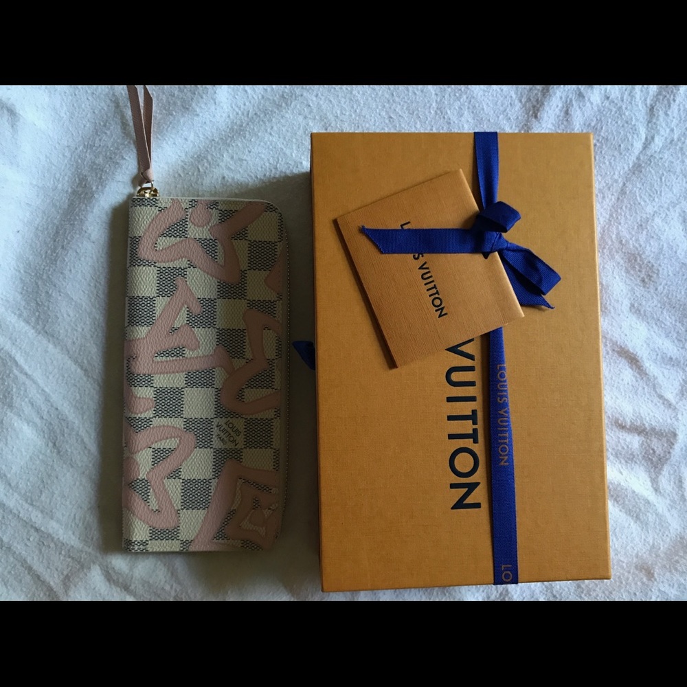 LV Damier Azur Tahitienne Clemence Wallet