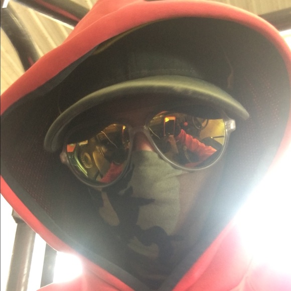 Meet your Posher, Alejandro - Picture 1 of 1