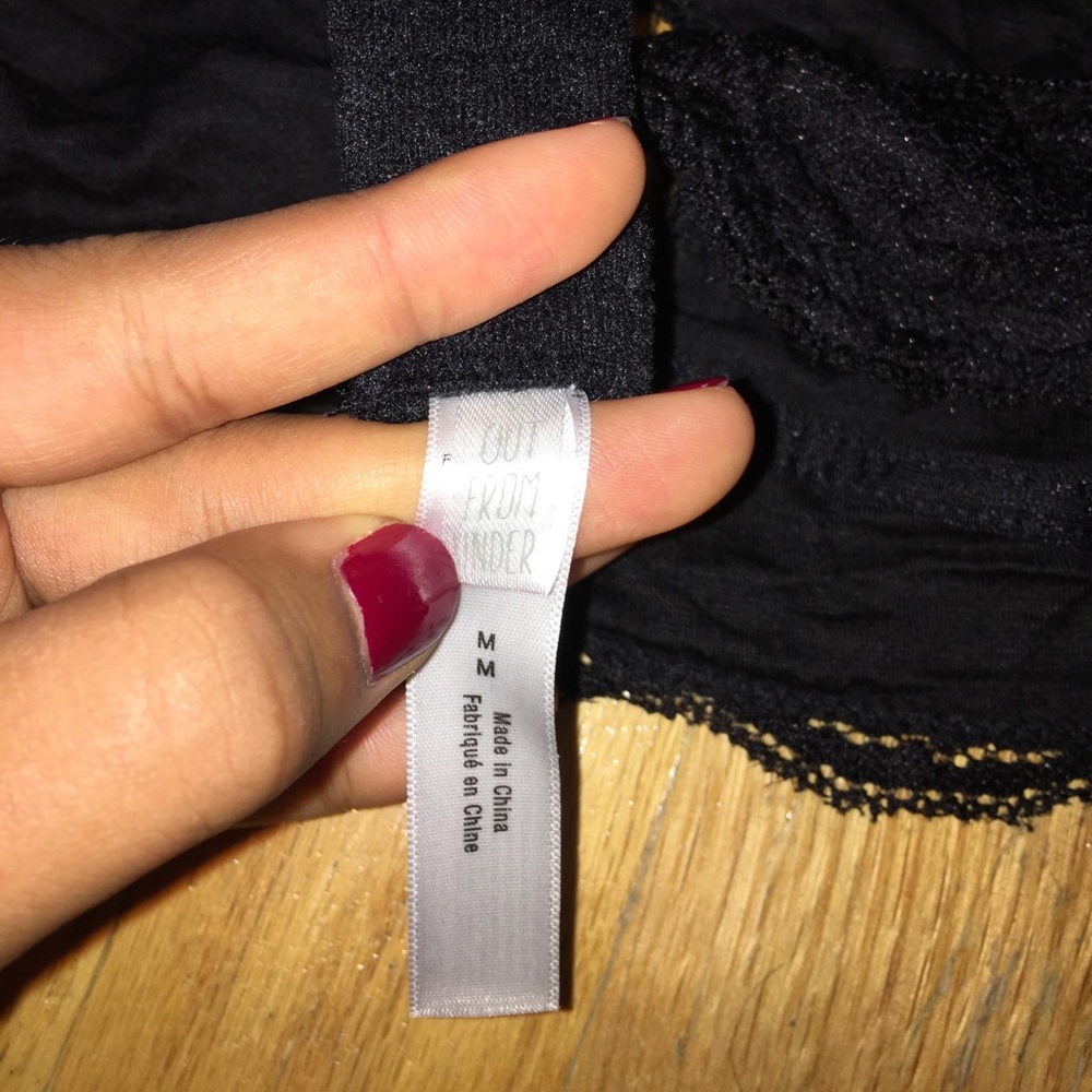 Black Lace Bralette - Picture 3 of 3