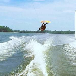 Meet your Posher, Brody