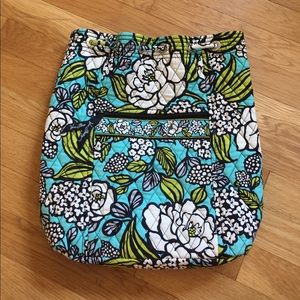 Vera Bradley Draw-String Bag in Island Blooms!