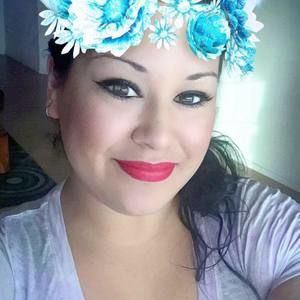Meet your Posher, Leticia