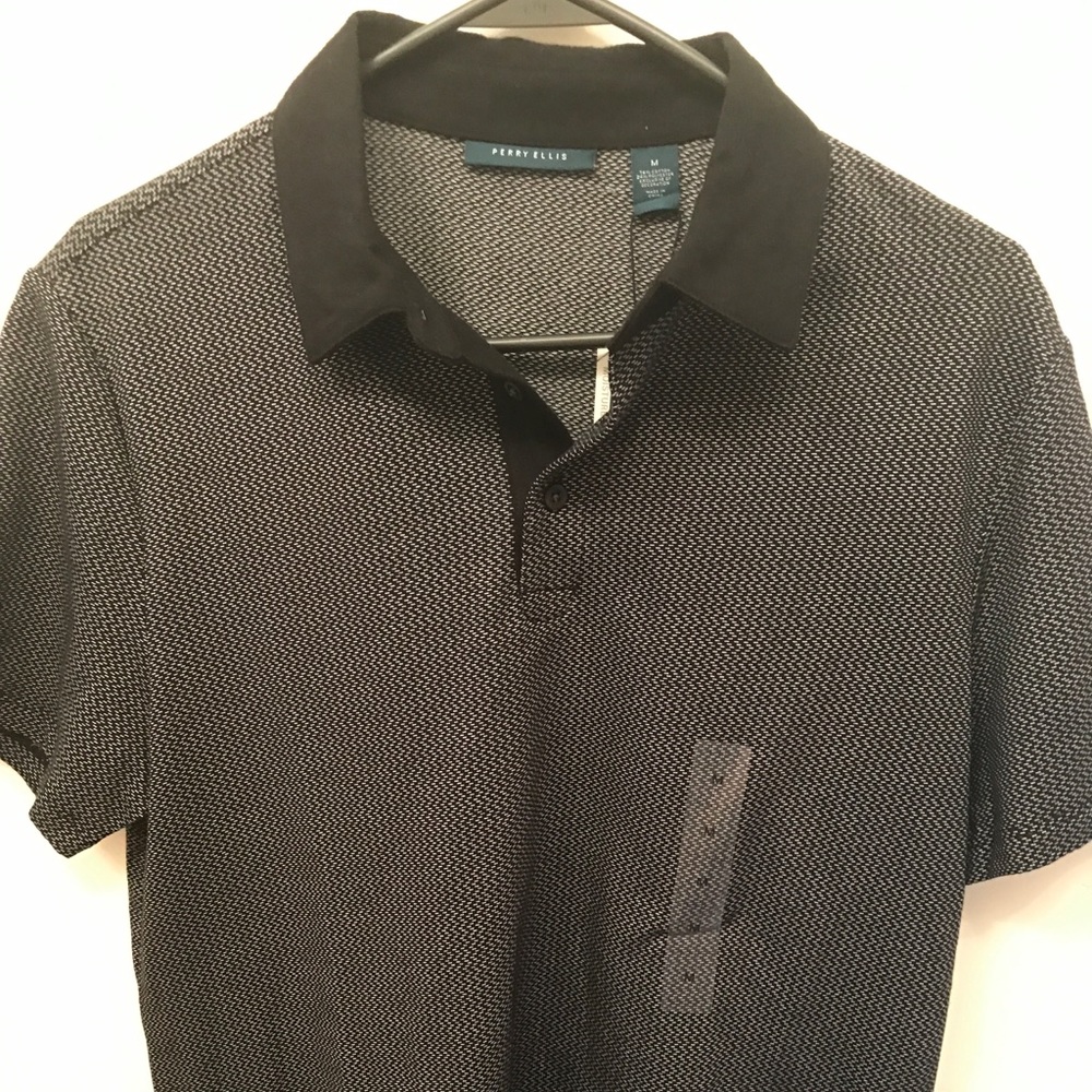 Perry Ellis Short Sleeve Collared Shirt