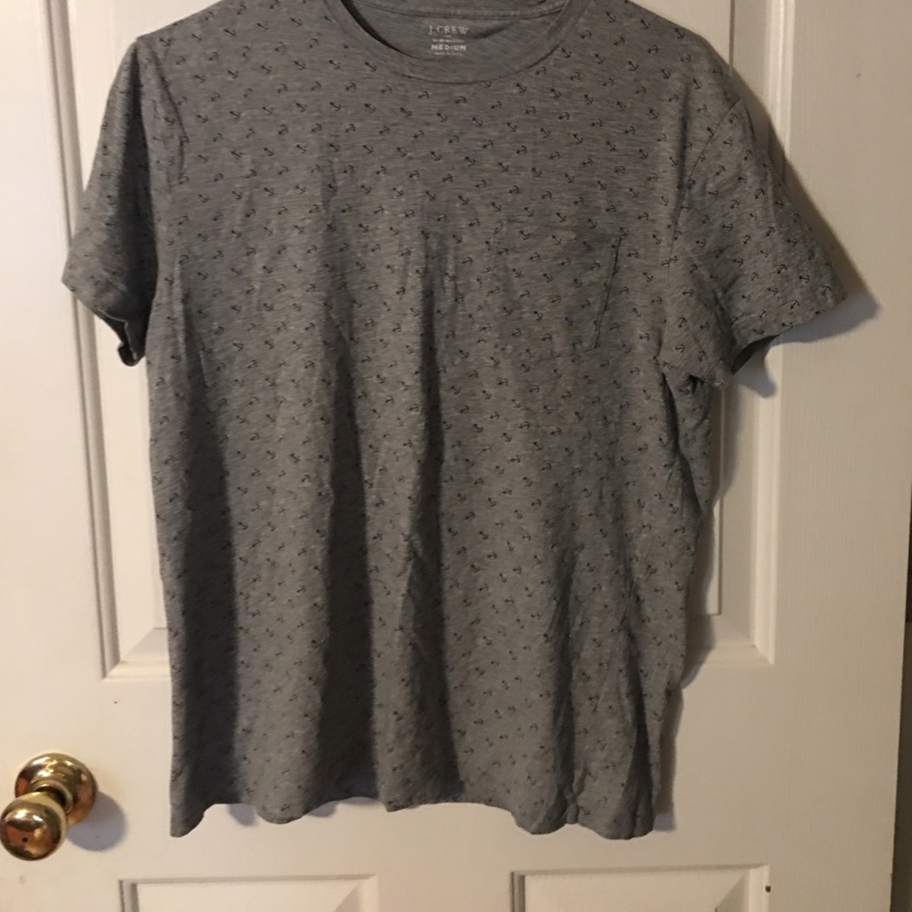 Men's grey anchor tee