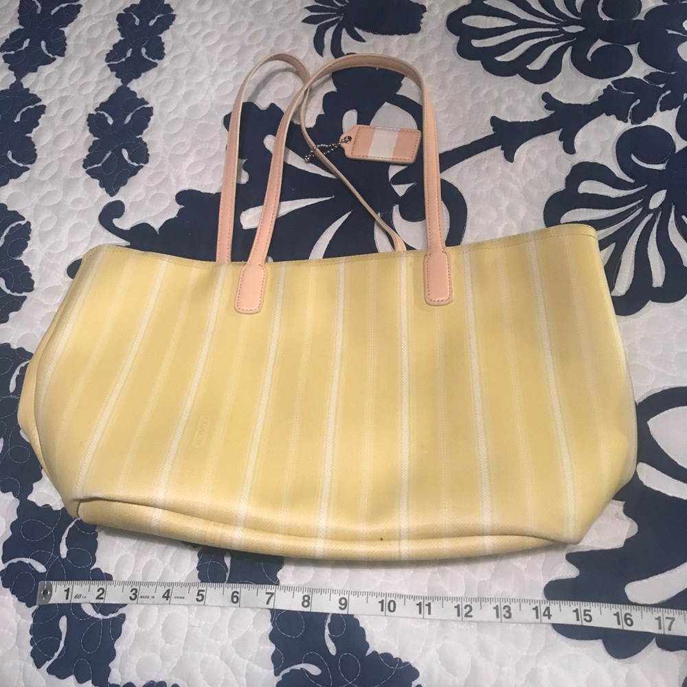 Large Coach tote