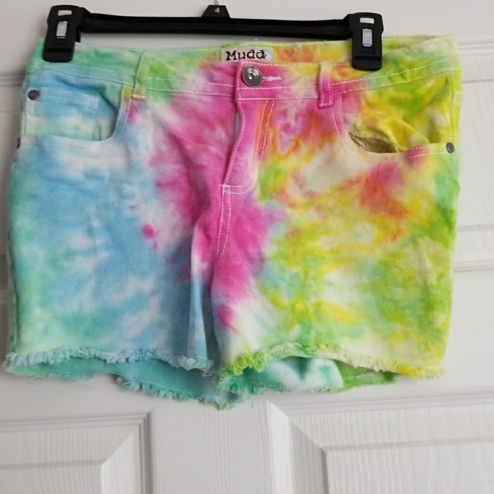 Tie dye Mudd jean shorts