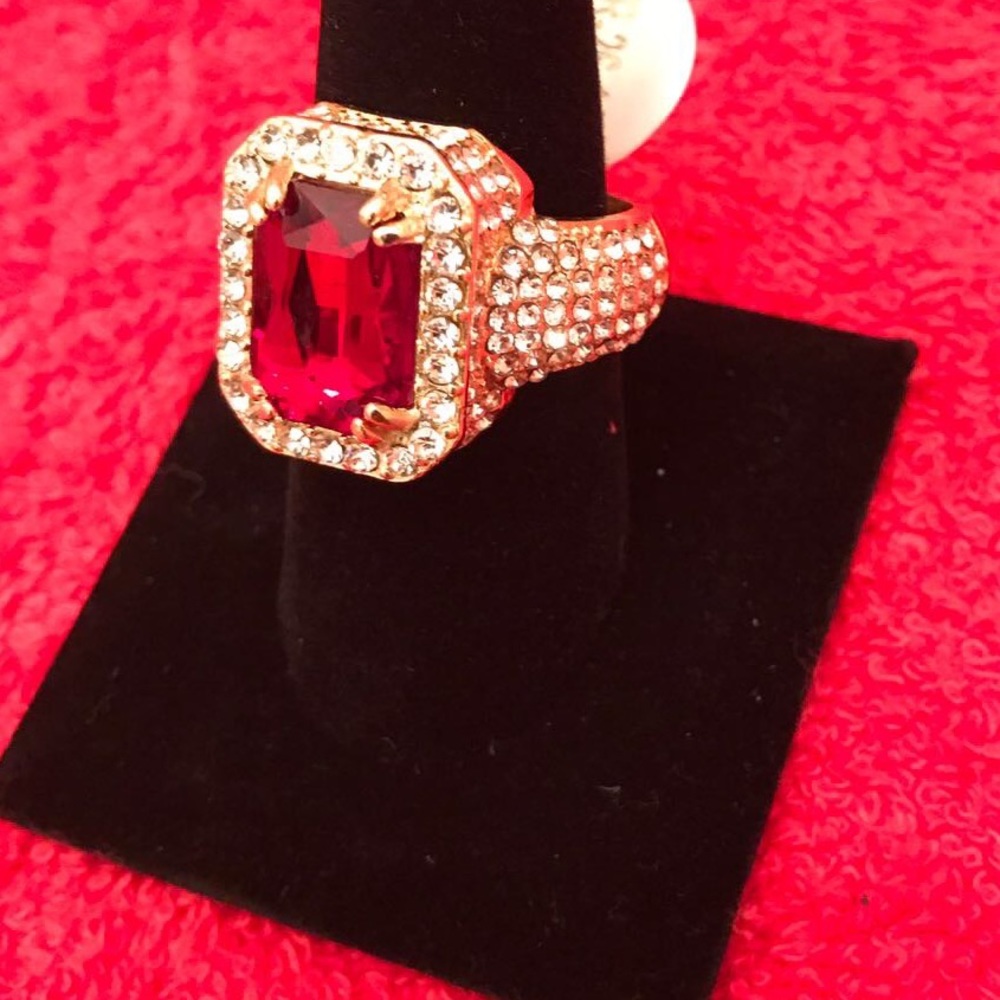 Men's red ruby ring