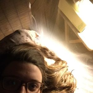 Meet your Posher, Hillary